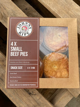 Load image into Gallery viewer, Johnny Ripe - Beef Pie
